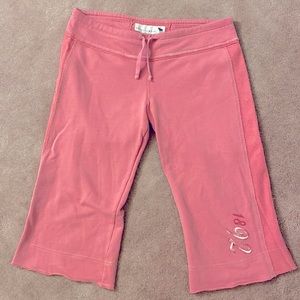 Abercrombie Pink Capris size: L